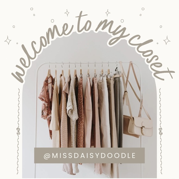 β¨ Welcome to my Closet β¨ - Picture 1 of 1